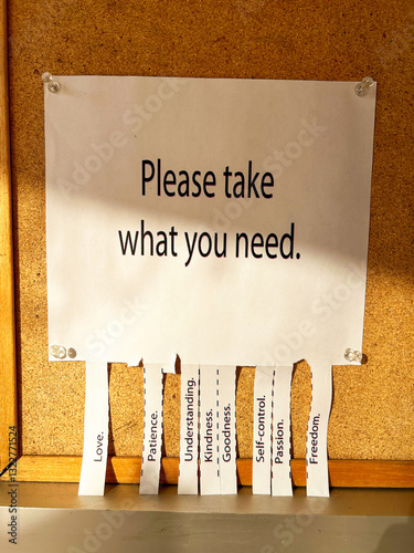 UGC emotion service advertisement paper