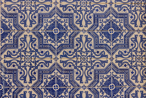 tiling in portugall