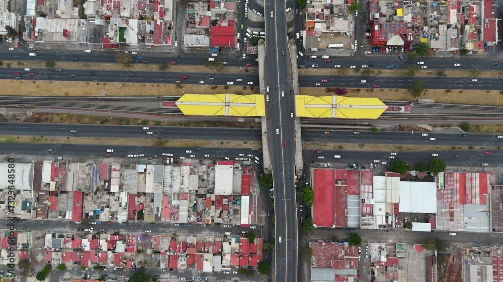Drone footage showing Av. Central, a key avenue in the municipality of Ecatepec