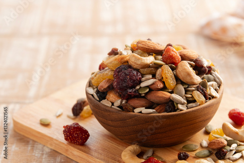 Dehydrated Grains,Nut and Dry Fruit,almond,cashew,raisin,sultana,sunflower,cranberry,strawberry.healthy snack.