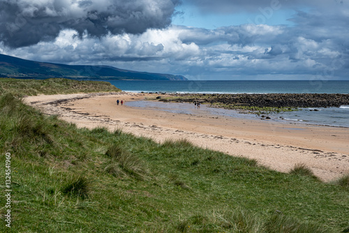 Fototapeta Naklejka Na Ścianę i Meble -  Beautiful golden sandy beach in Brora village, East Scotland, North Sea