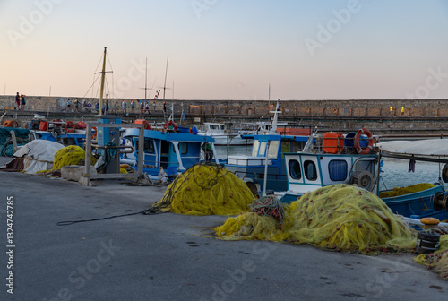 Obraz na płótnie Heraklion Fishing Boats w salonie