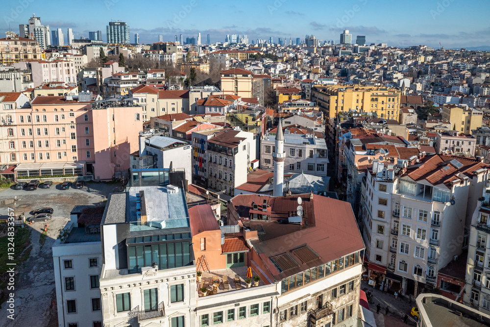 Fototapeta premium An aerial view of Istanbul from Galata Tower, Turkey