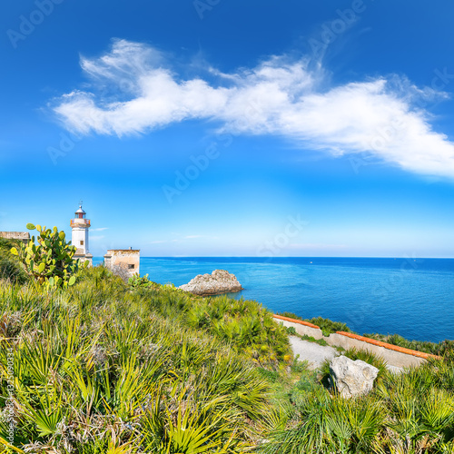 Obraz na płótnie Splendid sunny day over Capo Zafferano Lighthouse w salonie
