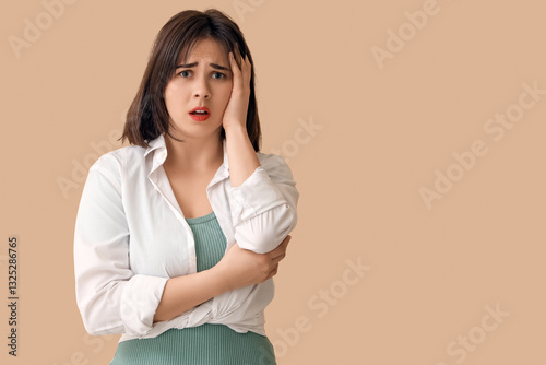 Beautiful young stressed wo...