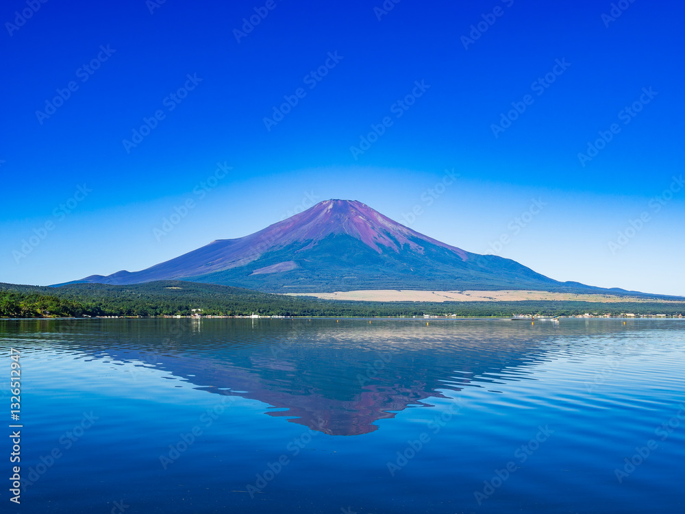 赤富士 山中湖から眺望