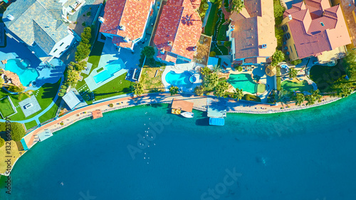 Fotografija Aerial Top Down Luxurious Waterfront Homes with Pools in Las Vegas Fly Through