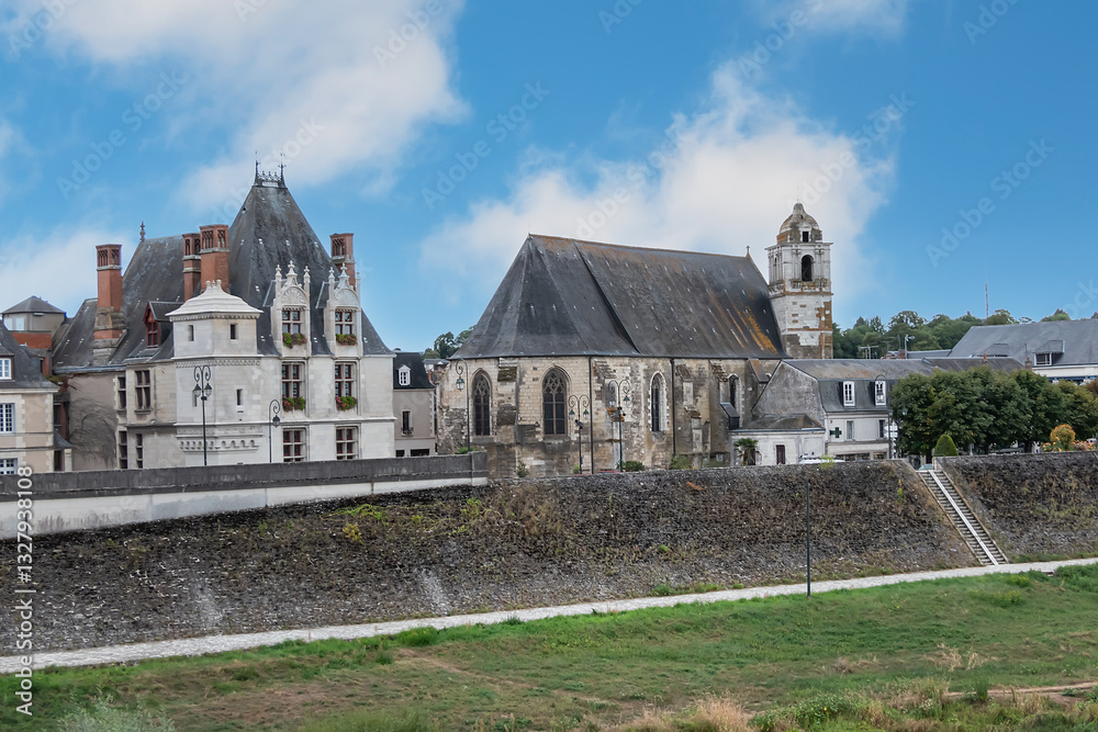 Gothic Saint Florentin church of Amboise (Eglise Saint-Florentin). Louis XI ordered the construction of this church in 1473. Amboise, Valley of Loire, France.