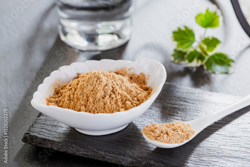 Medicinal and food maca powder
