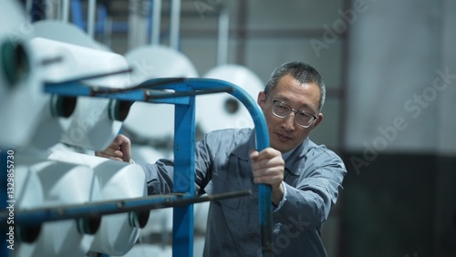 Coarse cotton factory in spinning production line and a rotating machinery and equipment production company