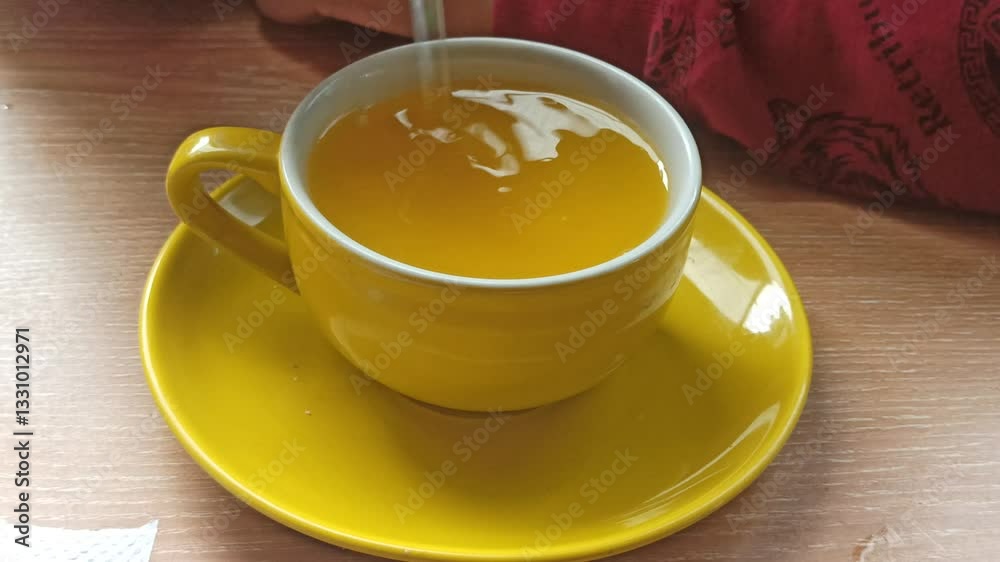 Very delicious hot lemon suitable for rainy weather Very delicious hot lemon suitable for rainy weather
