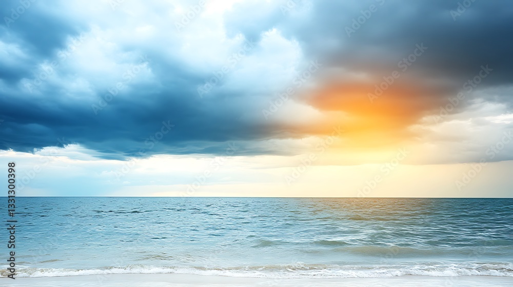 Obraz premium Dramatic sunset over calm ocean.