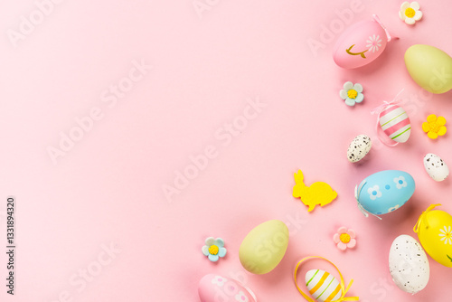 Obraz na płótnie Easter eggs on colored background. w salonie
