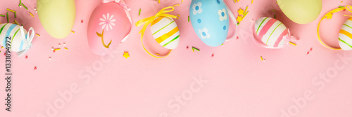 Obraz na płótnie Easter eggs on pink background. w salonie