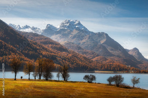 Obraz na płótnie Autumn in Switzerland - Grisons w salonie