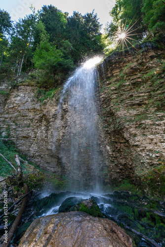 Wasserfall La Pisse de Guiers im Cirque de Saint-Même, Chartreuse