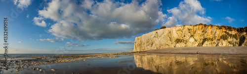 Kreidefelsen bei Mers-Les-Bains and der alabasteküste in der Normandie