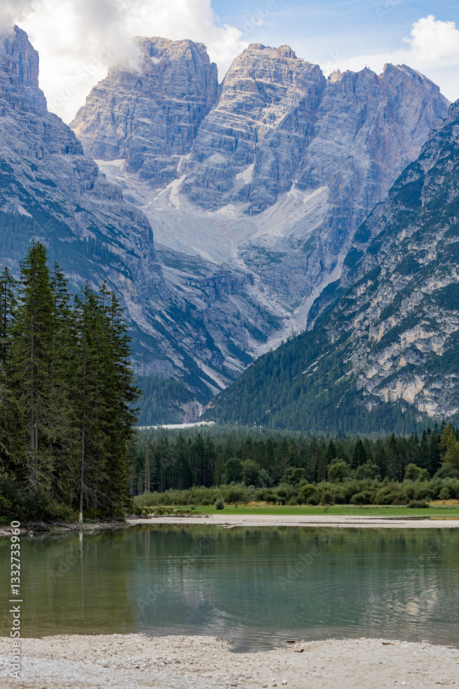 Fototapeta premium Dolomite Alps with Crystal Clear Sea Stunning Scenic View