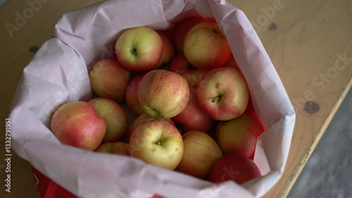 apples in a basket