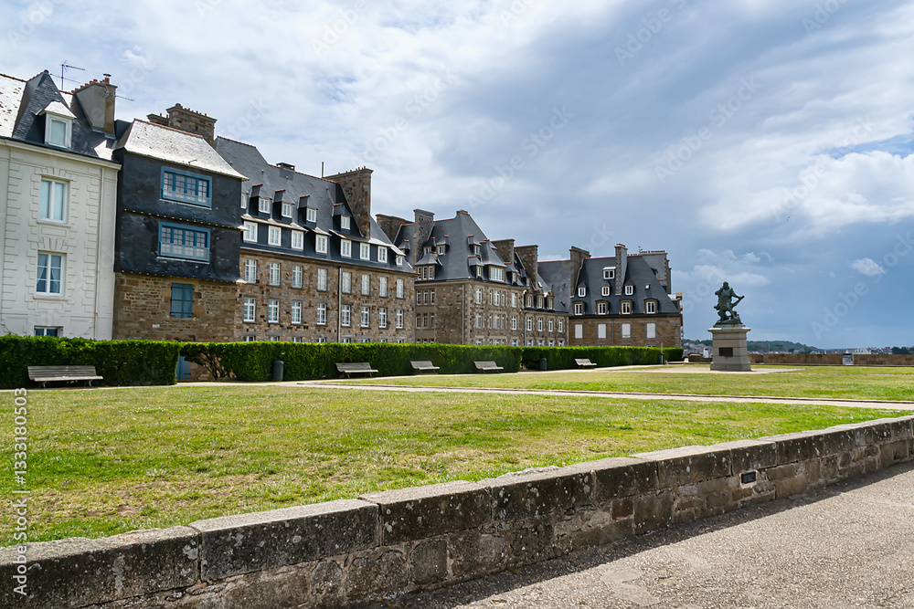 Architecture of ancient city Saint-Malo, a walled port city in Brittany (prefecture Ille-et-Vilaine) in northwestern France on English Channel. Saint-Malo. France.