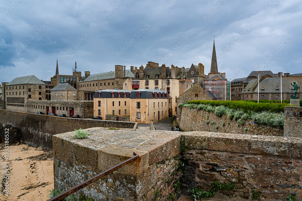 Architecture of ancient city Saint-Malo, a walled port city in Brittany (prefecture Ille-et-Vilaine) in northwestern France on English Channel. Saint-Malo. France.