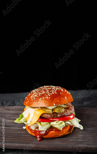 Obraz na płótnie gourmet cheeseburger with sesame bun, melted cheese, lettuce, tomato, and pickles on a rustic wooden board. Ideal for food photography, menus, and advertisements w salonie