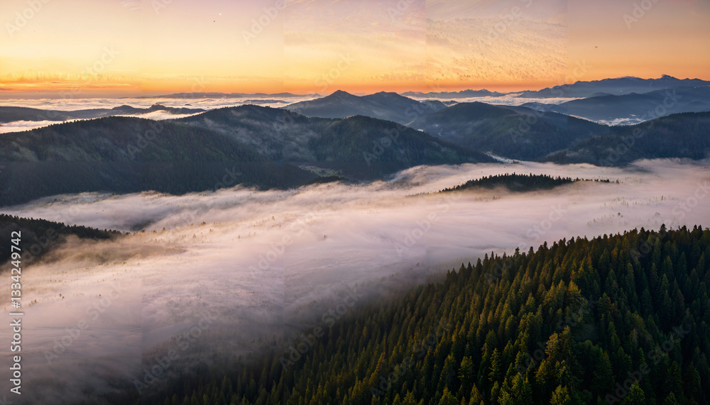 Obraz premium Le paysage montagneux au lever du soleil