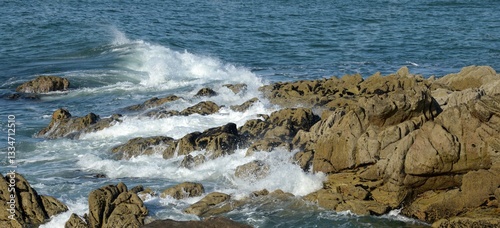 Obraz na płótnie La Torche au long de la côte en Bretagne Cornouaille Finistère France w salonie