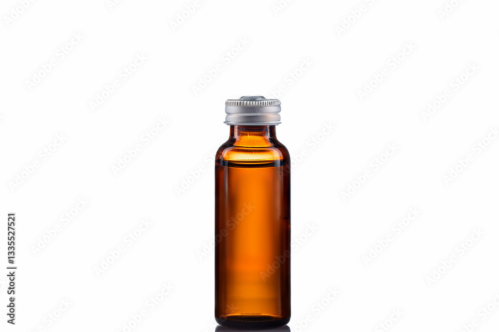 白い背景に一本の栄養ドリンク