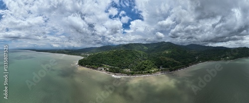 Obraz na płótnie Tarcoles River Mouth in Costa Rica panorama w salonie
