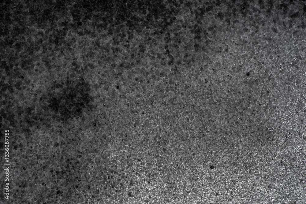 Fototapeta premium 黒色のスプレー塗料で塗った背景