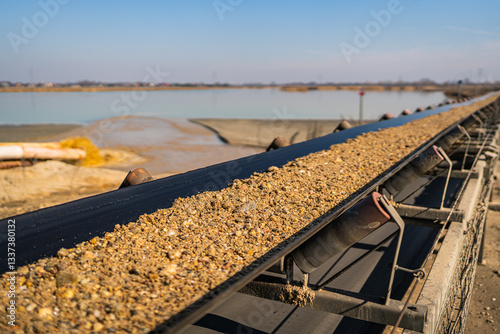 Obraz na płótnie Full Conveyor Belt - Open Pit Mine - Process Automation by Rubber Conveyor Belt w salonie