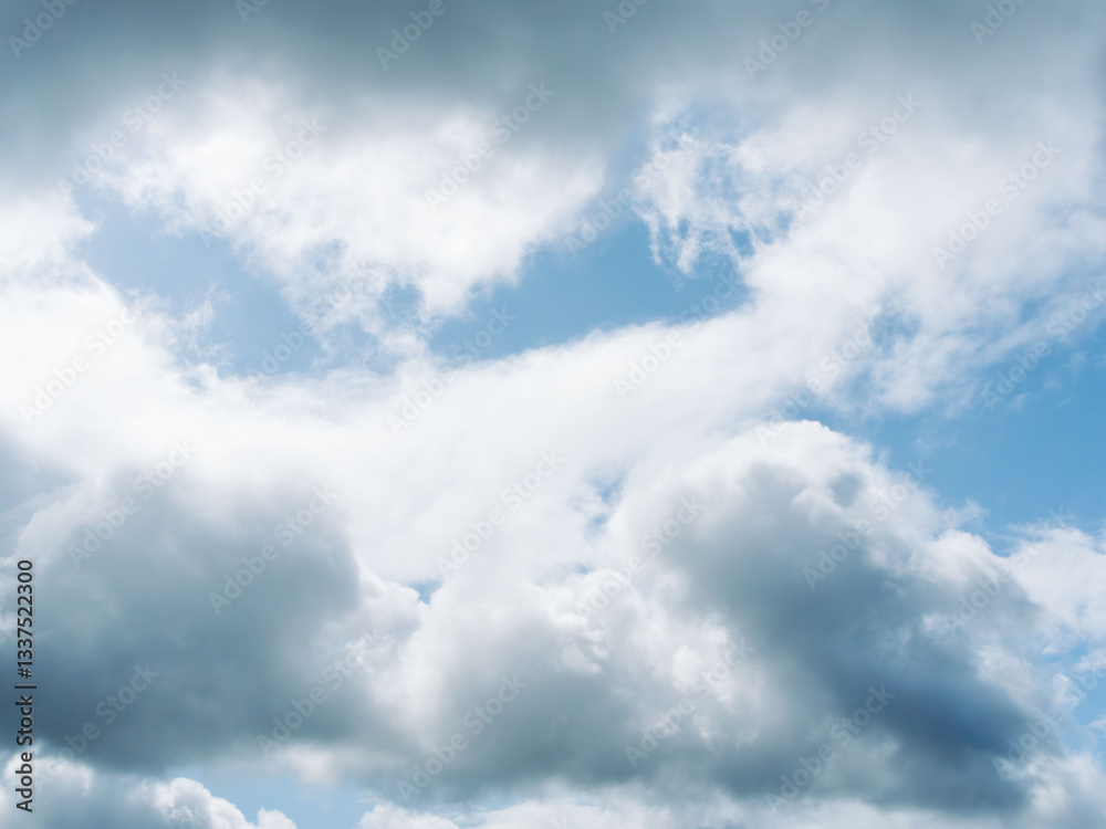 Fototapeta premium 春の変わり易い天気 青空と雲13