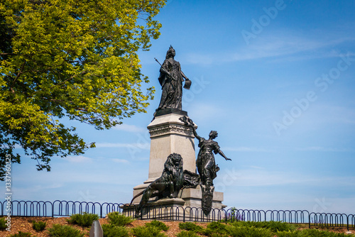 Fotografie Statue of Queen Victoria, Ottawa, Canada