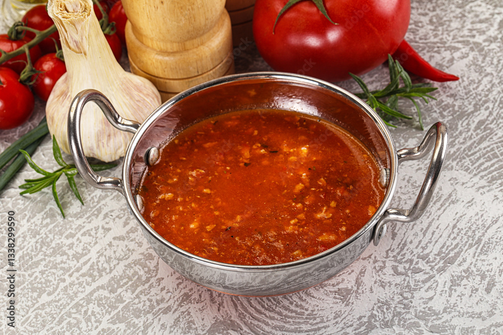 Hot tomato soup with diced chicken Hot tomato soup with diced chicken
