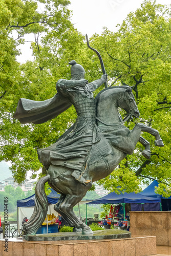 фотографія Ma Yuan statue in Guilin, China