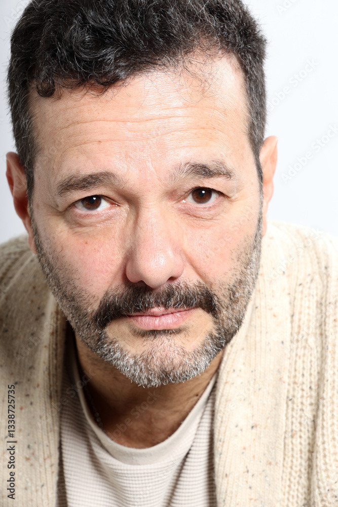 Fototapeta premium ritratto uomo malinconico