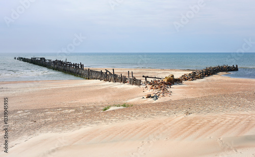 Fototapeta Naklejka Na Ścianę i Meble -  Remains of an old pier
