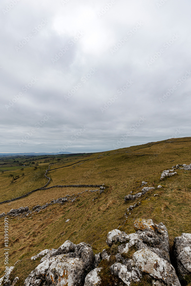 Malham Cove - Views while hiking, Yorkshire Malham Cove - Views while hiking, Yorkshire