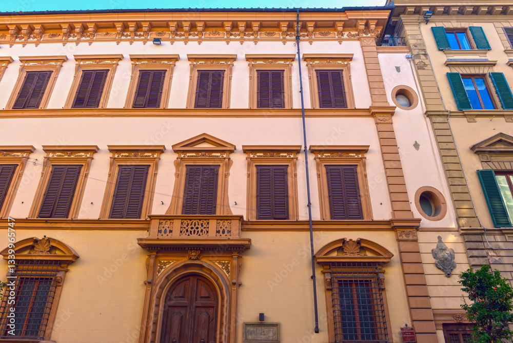 Obraz premium Palazzo Bartolommei in der Piazza di Santo Stefano in Florenz