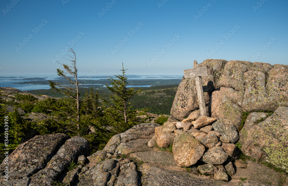 Sumit Sign On Pemetic Mountain In Acadia