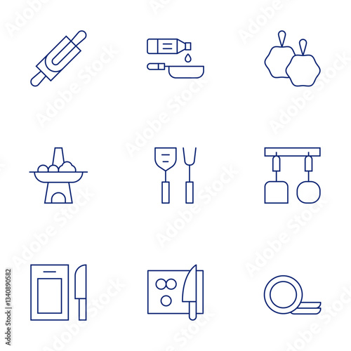 Utensil icons set. Thin Line style, editable stroke. loofah, rolling pin, pot, cutting board, pan, cooking utensils, kitchen utensils, clean dishes