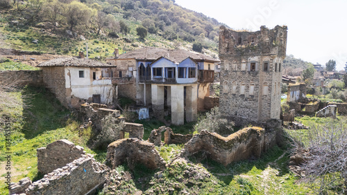 Obraz na płótnie Arpaz Castle, locally known as Arpaz Kalesi, built in the first half of the 19th century by the local Bey (an Ottoman Lord) Hacı Hasan lies in Esenkoy, Nazili, Aydin in Turkey w salonie