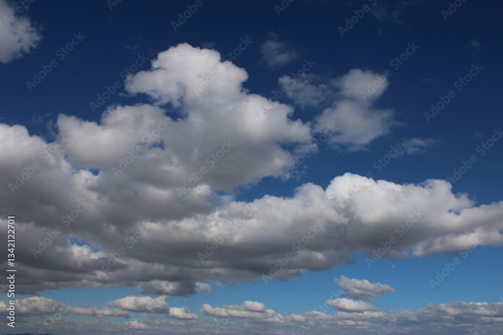 Fototapeta premium gorgeous cloud view in blue sky