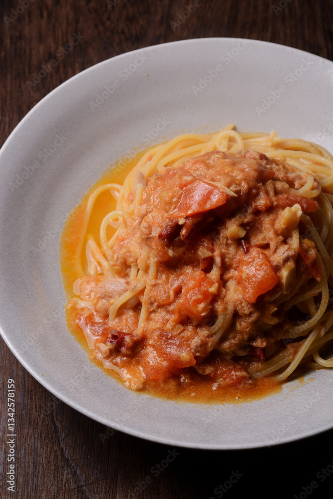 ツナとトマトのパスタ ツナとトマトのパスタ