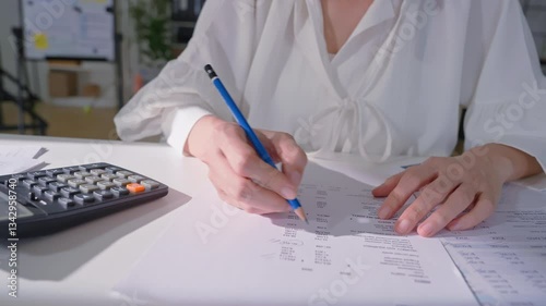 Personal money manager, daily money manager (DMM) credit management such as paying bills, managing records, medical bills, risk management, retirement plan, financial budget debt investment home loan