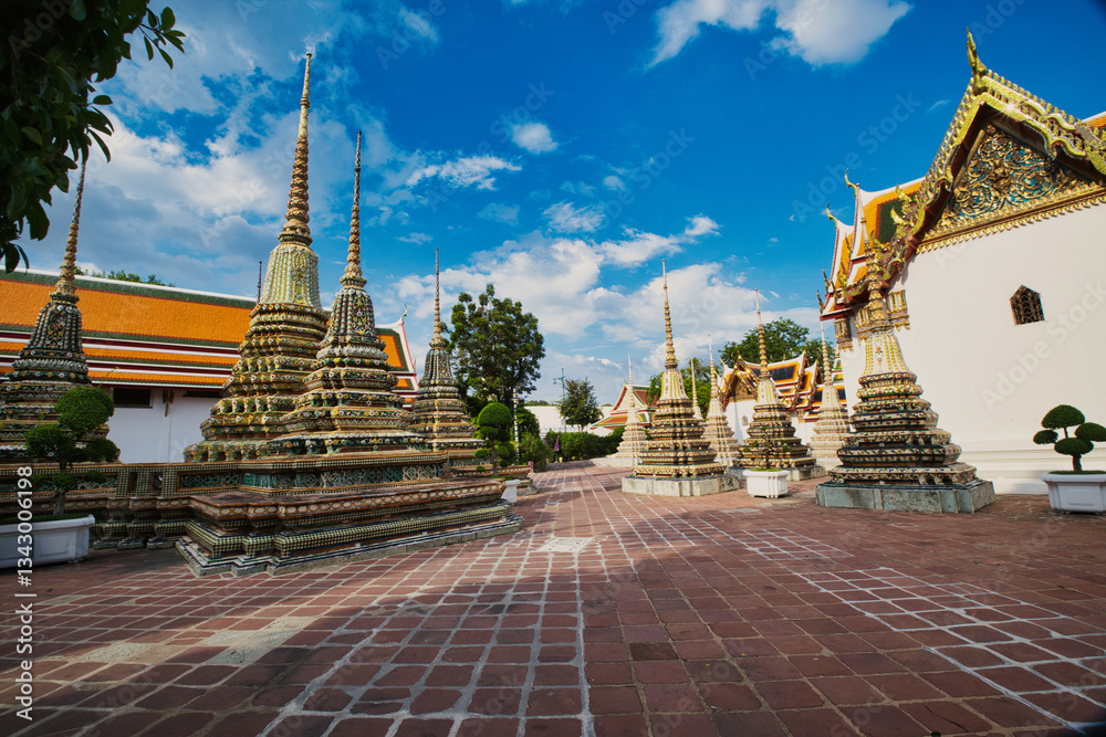 Fototapeta premium Wat Pho Temple, Bangkok , Thailand