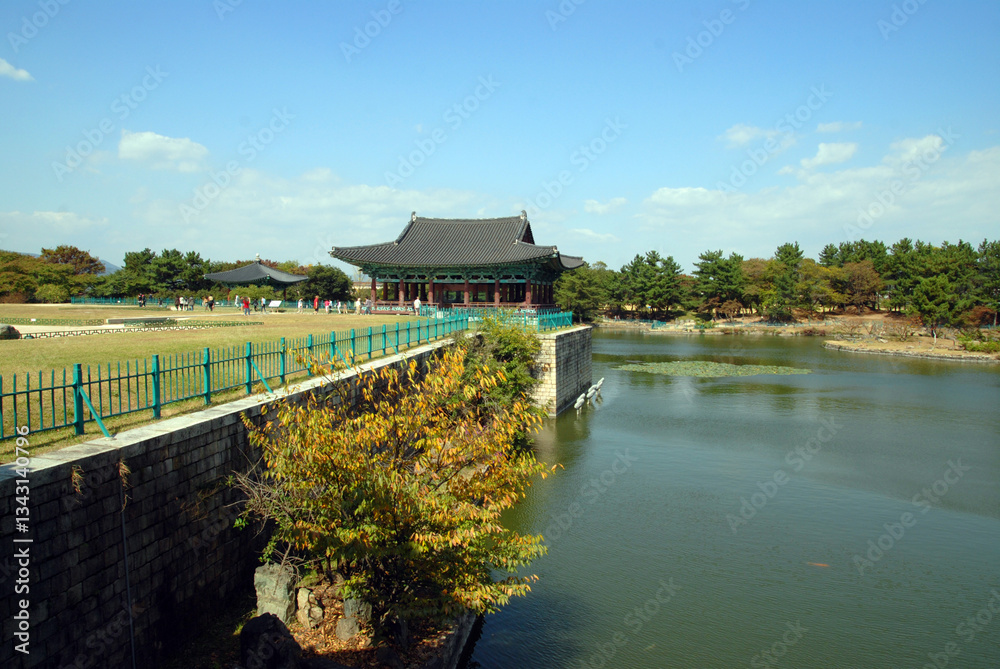 Fototapeta premium Donggung Palace and Wolji Pond, South korea