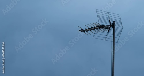 Timelapse Of An Antena In A Cloudy Day