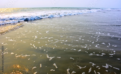 Fototapeta Naklejka Na Ścianę i Meble -  waves on the beach